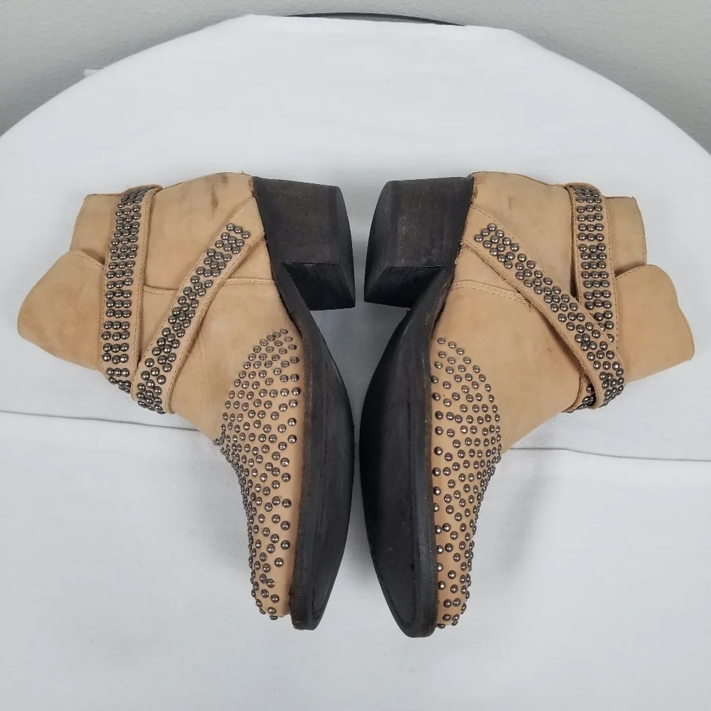 Jeffrey Campbell Free People Western Studded Dodge Tan Rockabilly Ankle Boots 9 - Picture 8 of 16